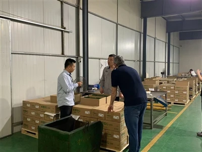 ลูกค้าชาวบราซิลประจำมาเยี่ยมชมบริษัทของเรา
